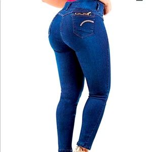 butt lifting jeans (25% off bundles)